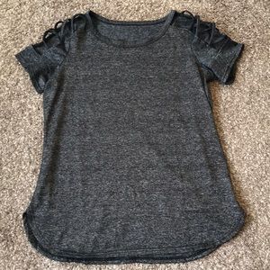 Short sleeve, cold shoulder